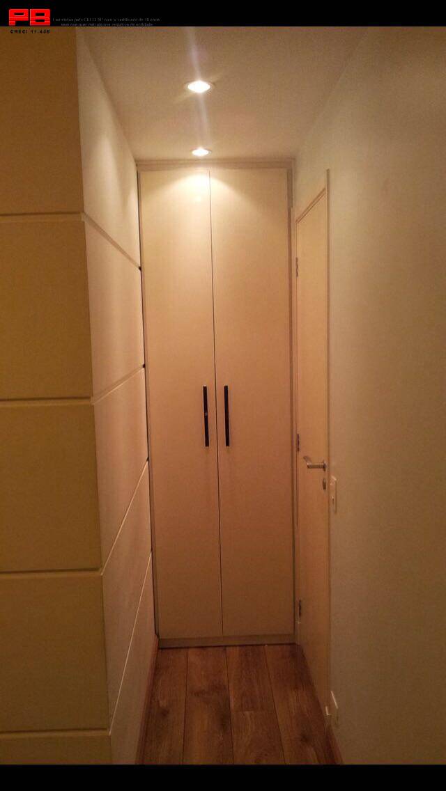 Apartamento à venda com 3 quartos, 121m² - Foto 8