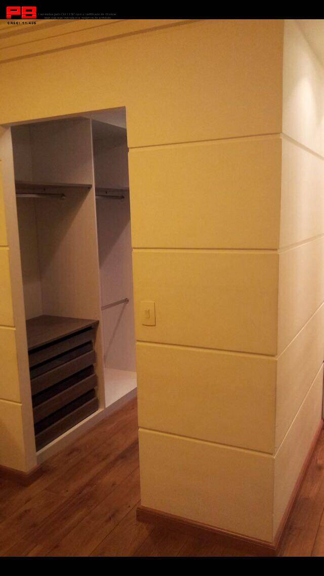 Apartamento à venda com 3 quartos, 121m² - Foto 10