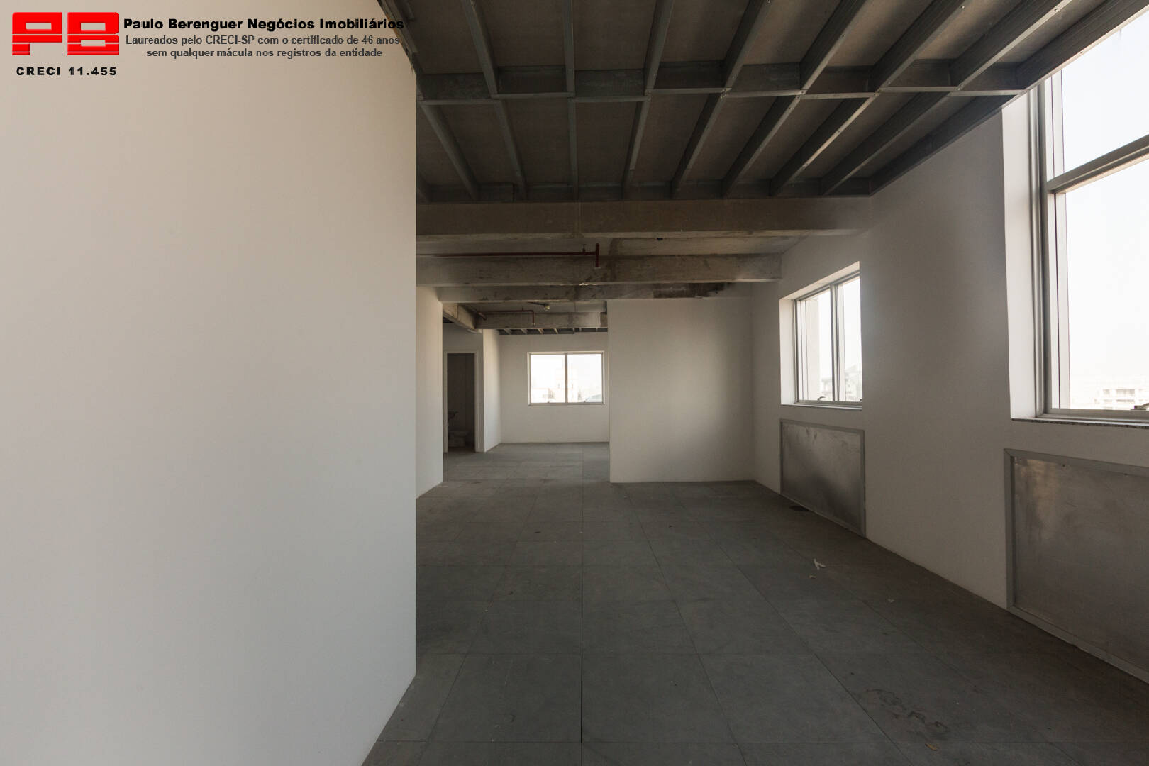 Prédio Inteiro para alugar, 263m² - Foto 2