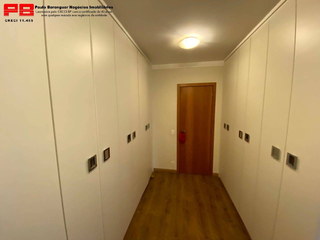 Apartamento à venda com 3 quartos, 213m² - Foto 5