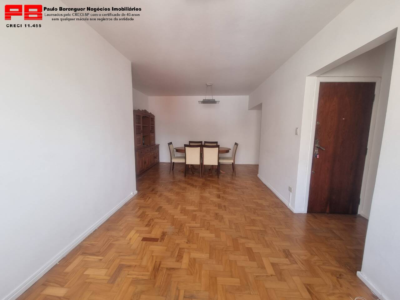 Apartamento à venda com 2 quartos, 105m² - Foto 1