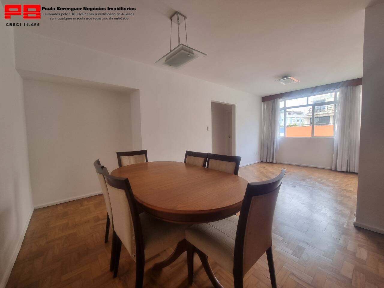 Apartamento à venda com 2 quartos, 105m² - Foto 3