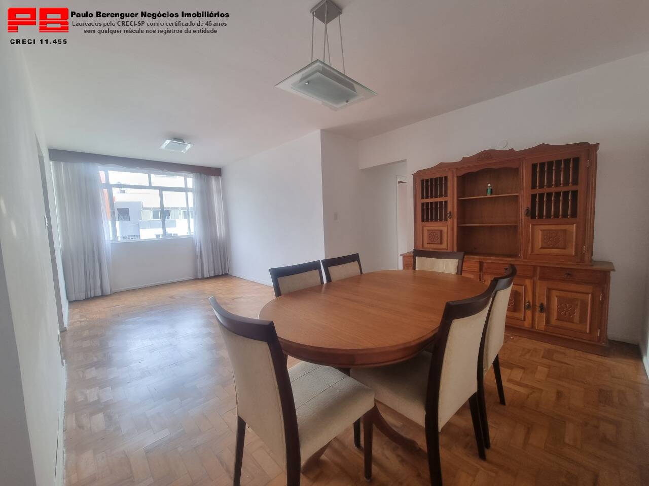 Apartamento à venda com 2 quartos, 105m² - Foto 2