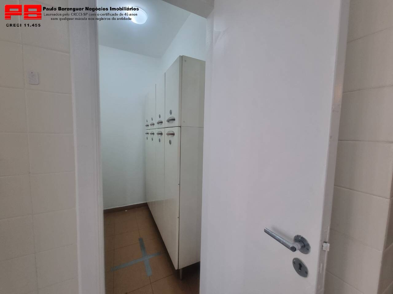 Apartamento à venda com 2 quartos, 105m² - Foto 13