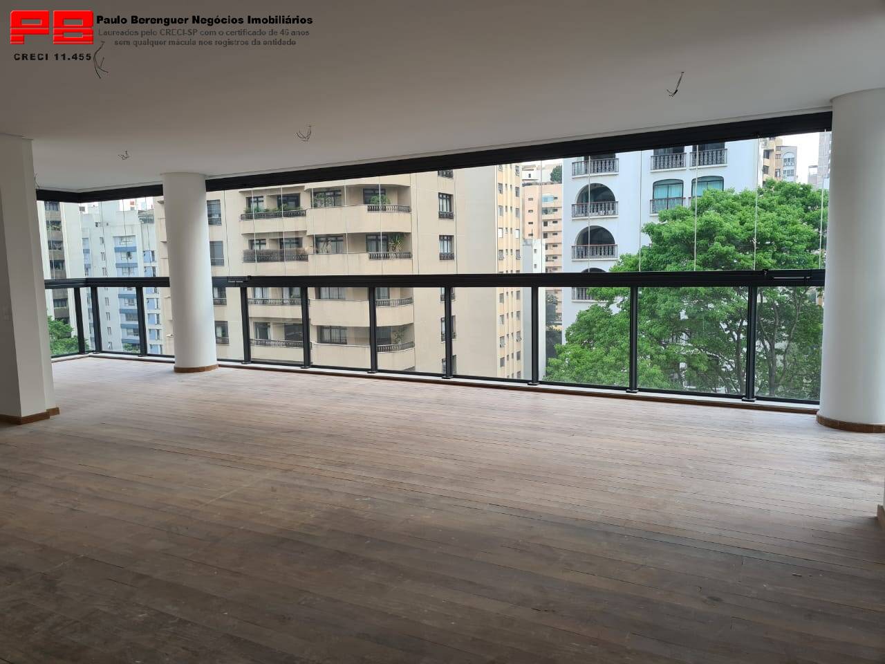 Apartamento à venda com 3 quartos, 205m² - Foto 5