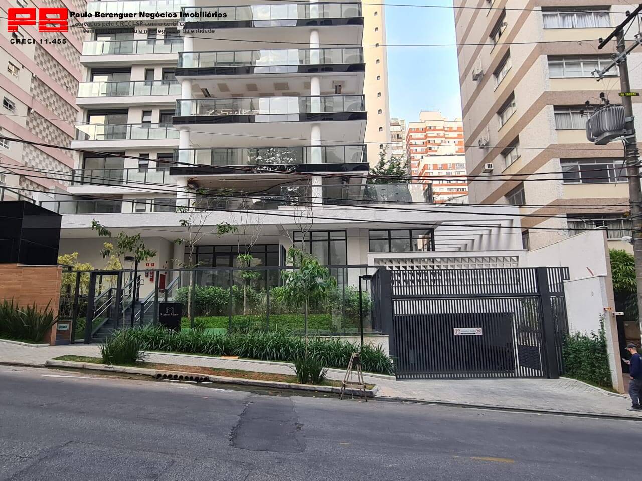 Apartamento à venda com 3 quartos, 205m² - Foto 17