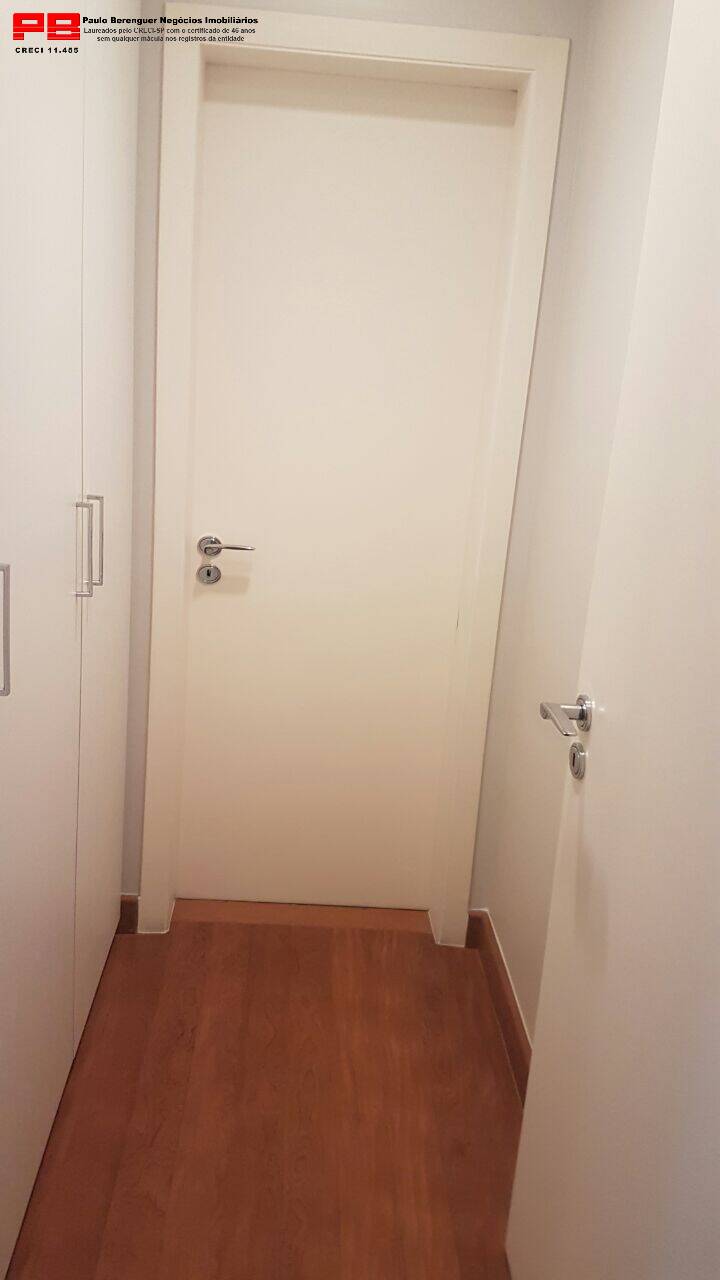 Apartamento à venda e aluguel com 3 quartos, 215m² - Foto 9