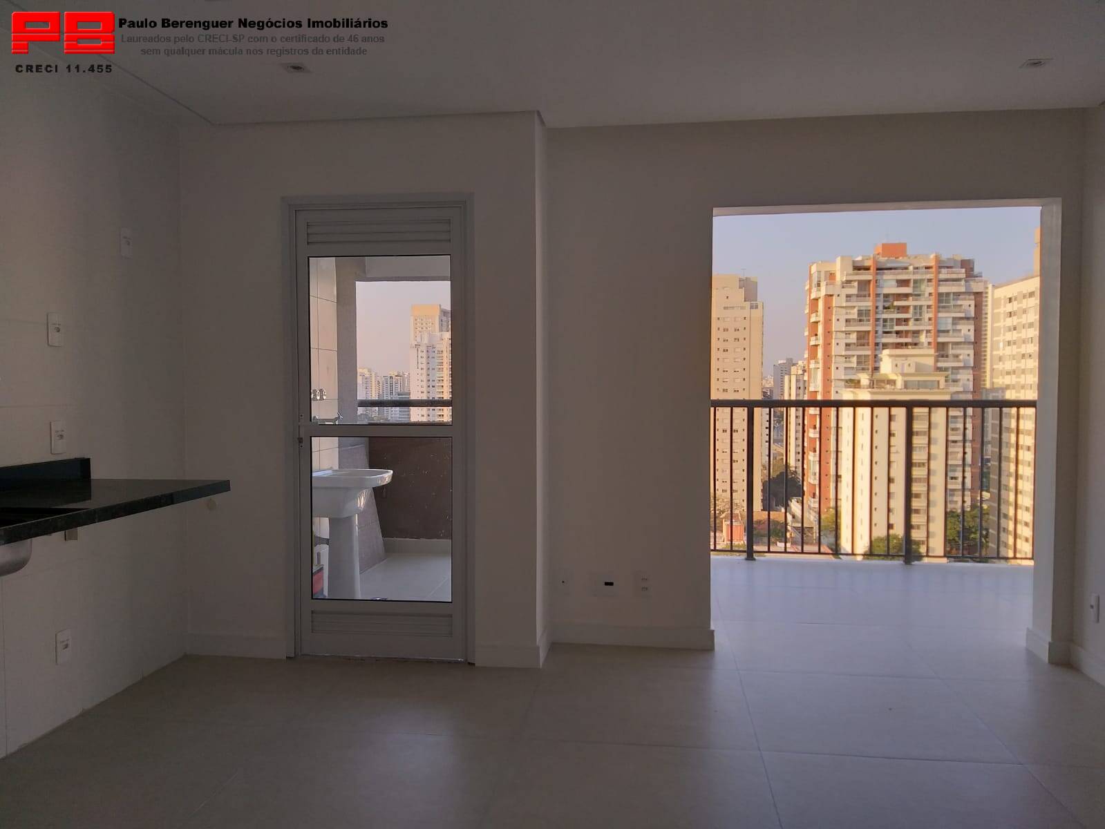 Apartamento à venda com 2 quartos, 65m² - Foto 6