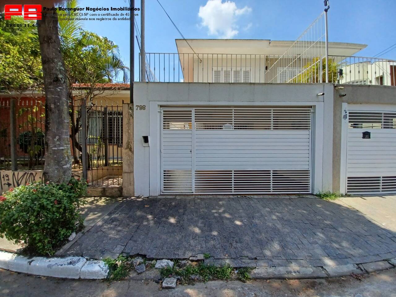 Sobrado à venda com 3 quartos, 160m² - Foto 1