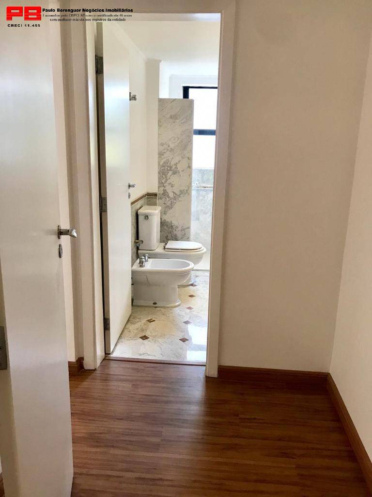 Apartamento à venda com 4 quartos, 305m² - Foto 17