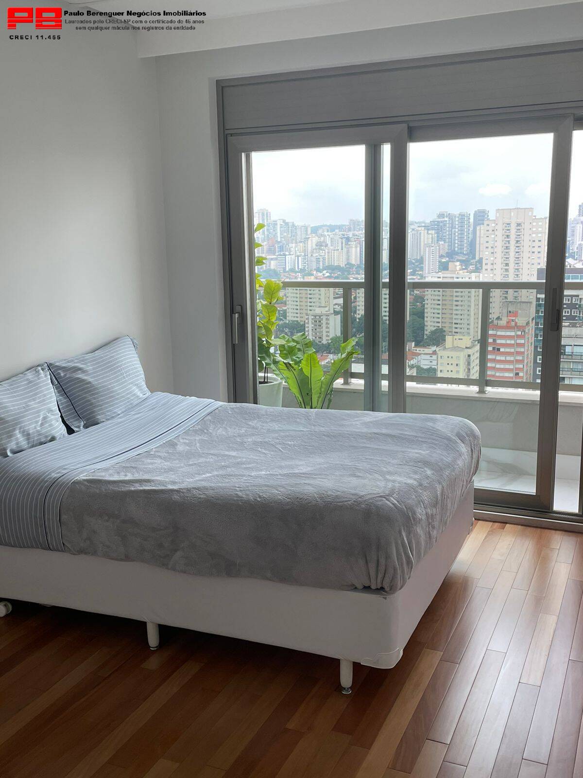 Apartamento à venda com 3 quartos, 275m² - Foto 17