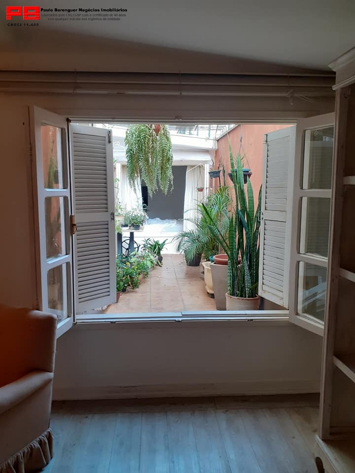 Apartamento à venda com 3 quartos, 200m² - Foto 6