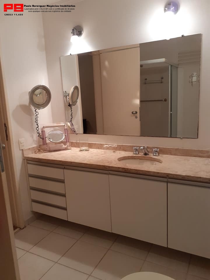 Apartamento à venda com 3 quartos, 200m² - Foto 10