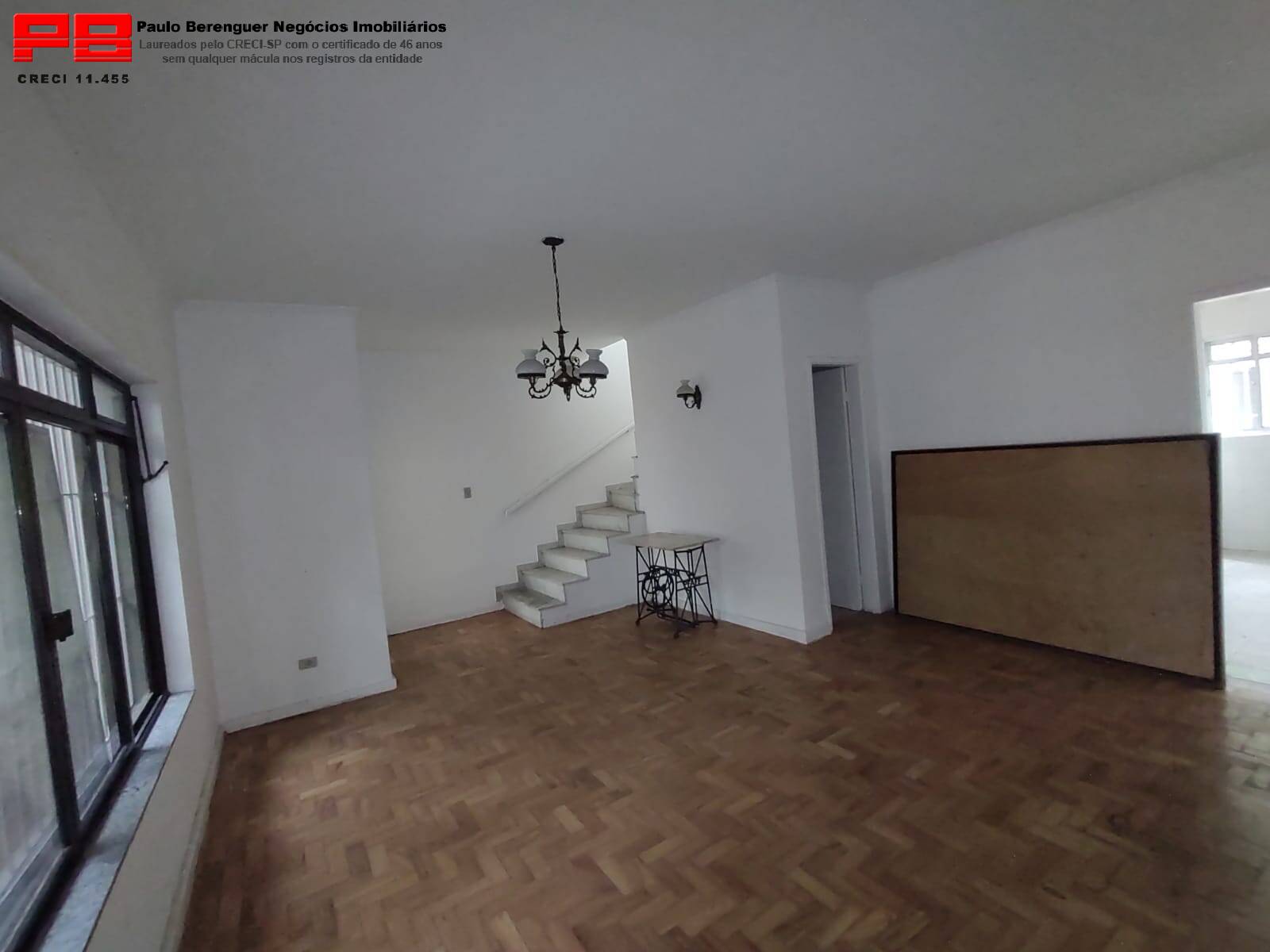 Sobrado para alugar com 3 quartos, 196m² - Foto 1