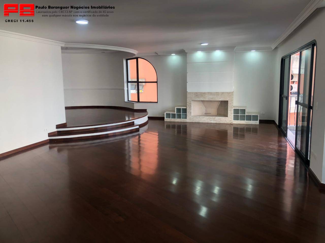 Apartamento à venda com 4 quartos, 293m² - Foto 2