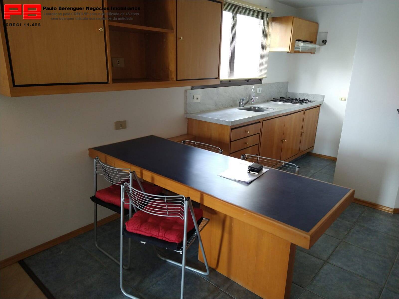 Apartamento à venda e aluguel com 1 quarto, 40m² - Foto 2