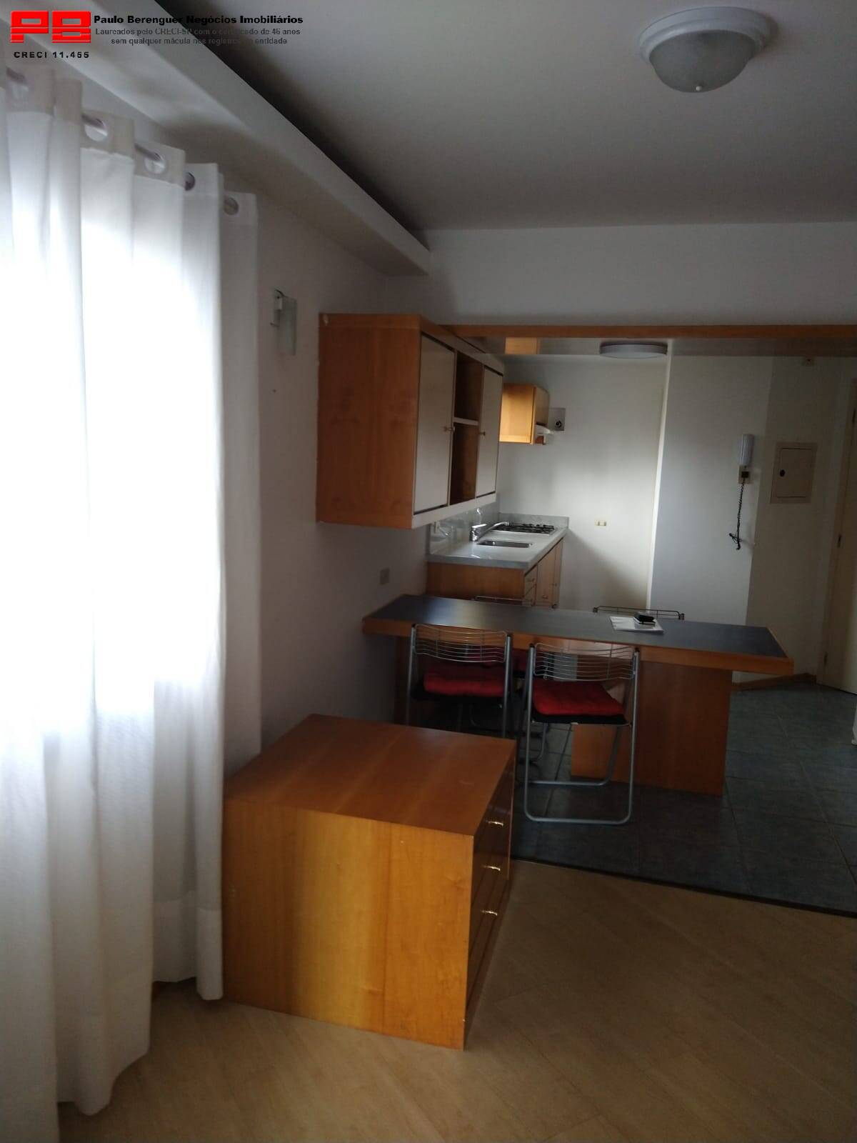 Apartamento à venda e aluguel com 1 quarto, 40m² - Foto 4