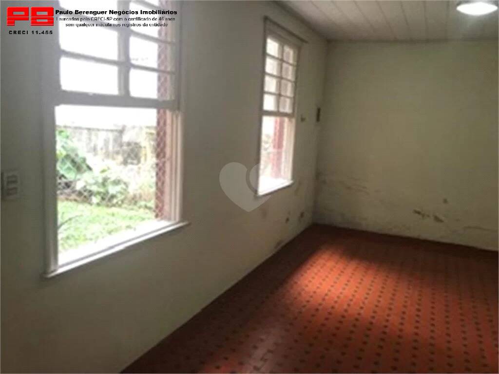 Casa à venda e aluguel com 3 quartos, 228m² - Foto 19