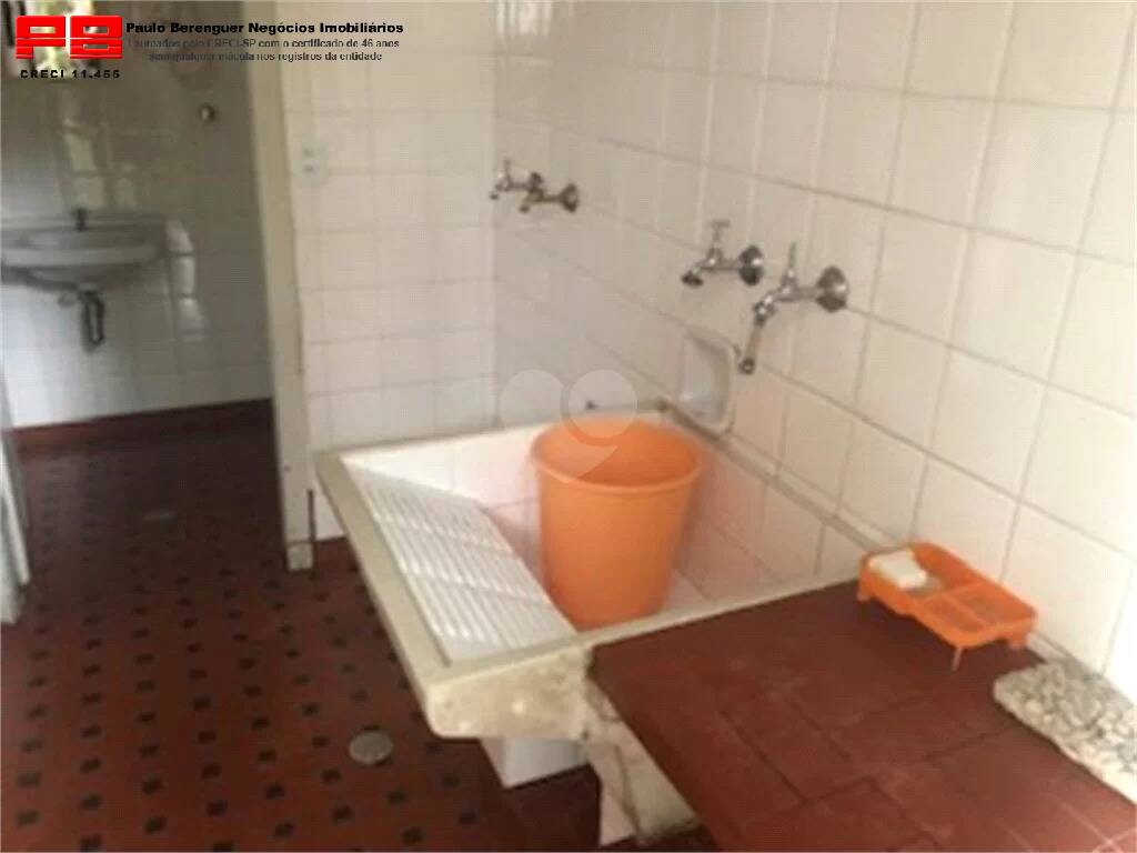 Casa à venda e aluguel com 3 quartos, 228m² - Foto 30