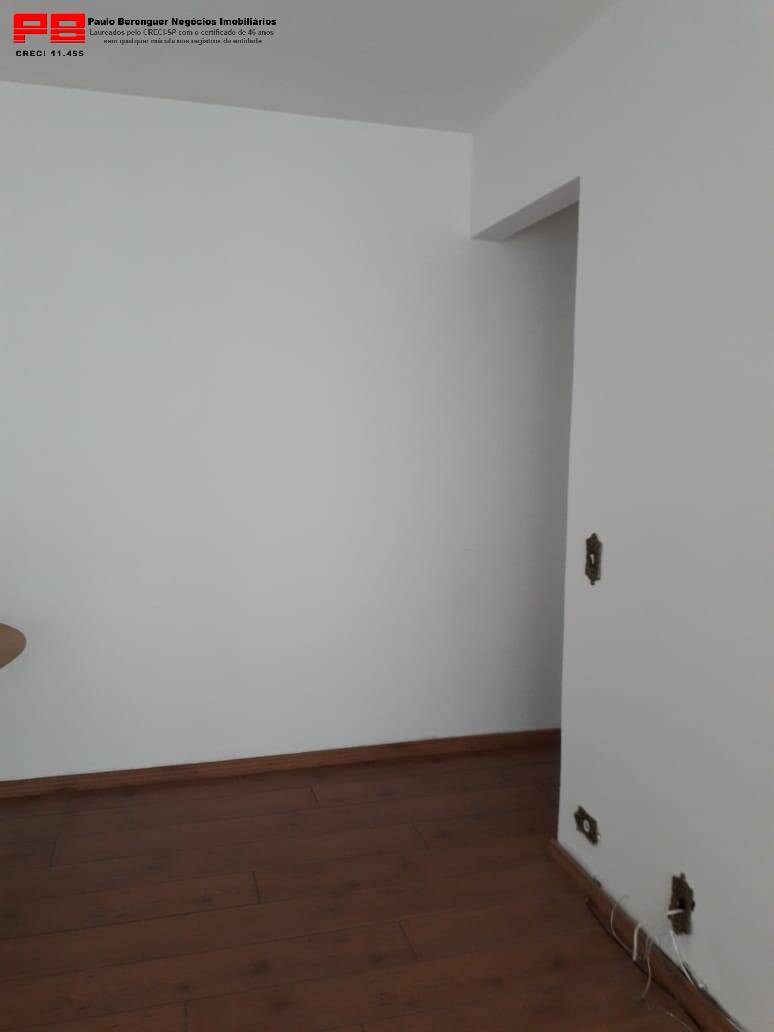 Apartamento à venda com 3 quartos, 72m² - Foto 3