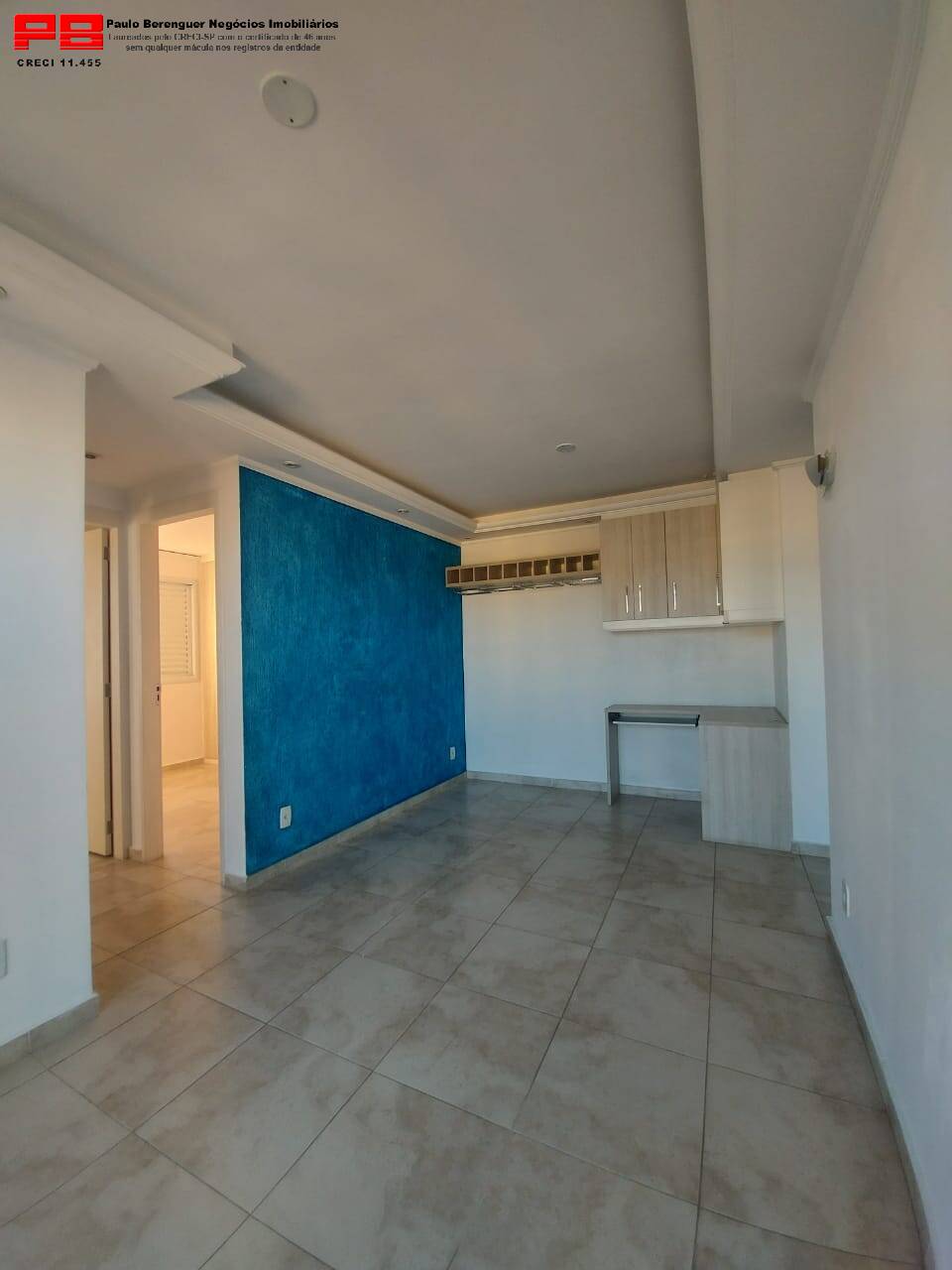 Apartamento à venda com 2 quartos, 49m² - Foto 2