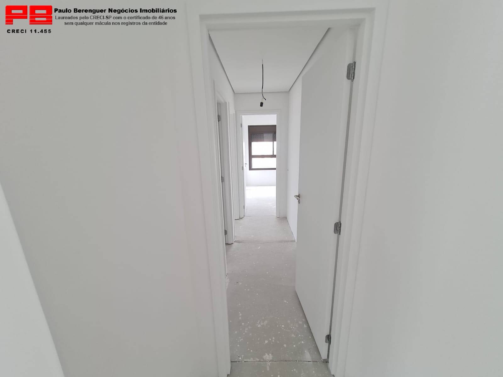 Apartamento à venda com 3 quartos, 137m² - Foto 13