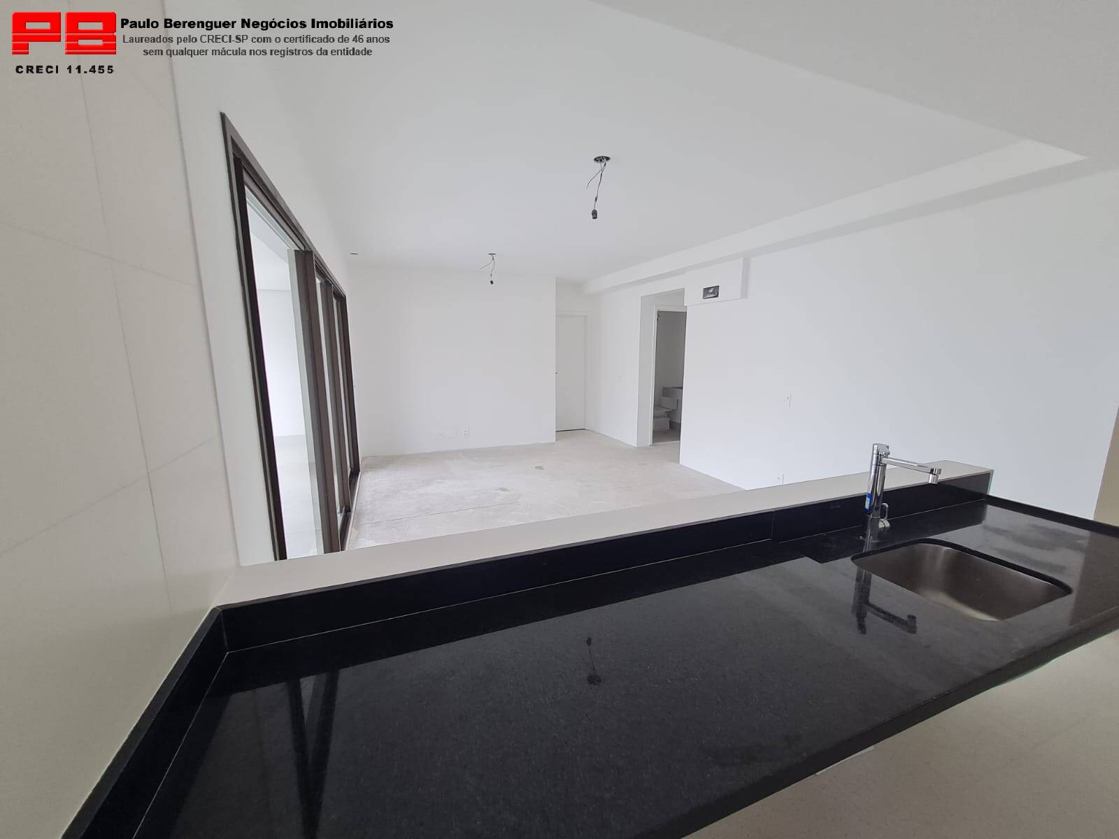 Apartamento à venda com 3 quartos, 137m² - Foto 25