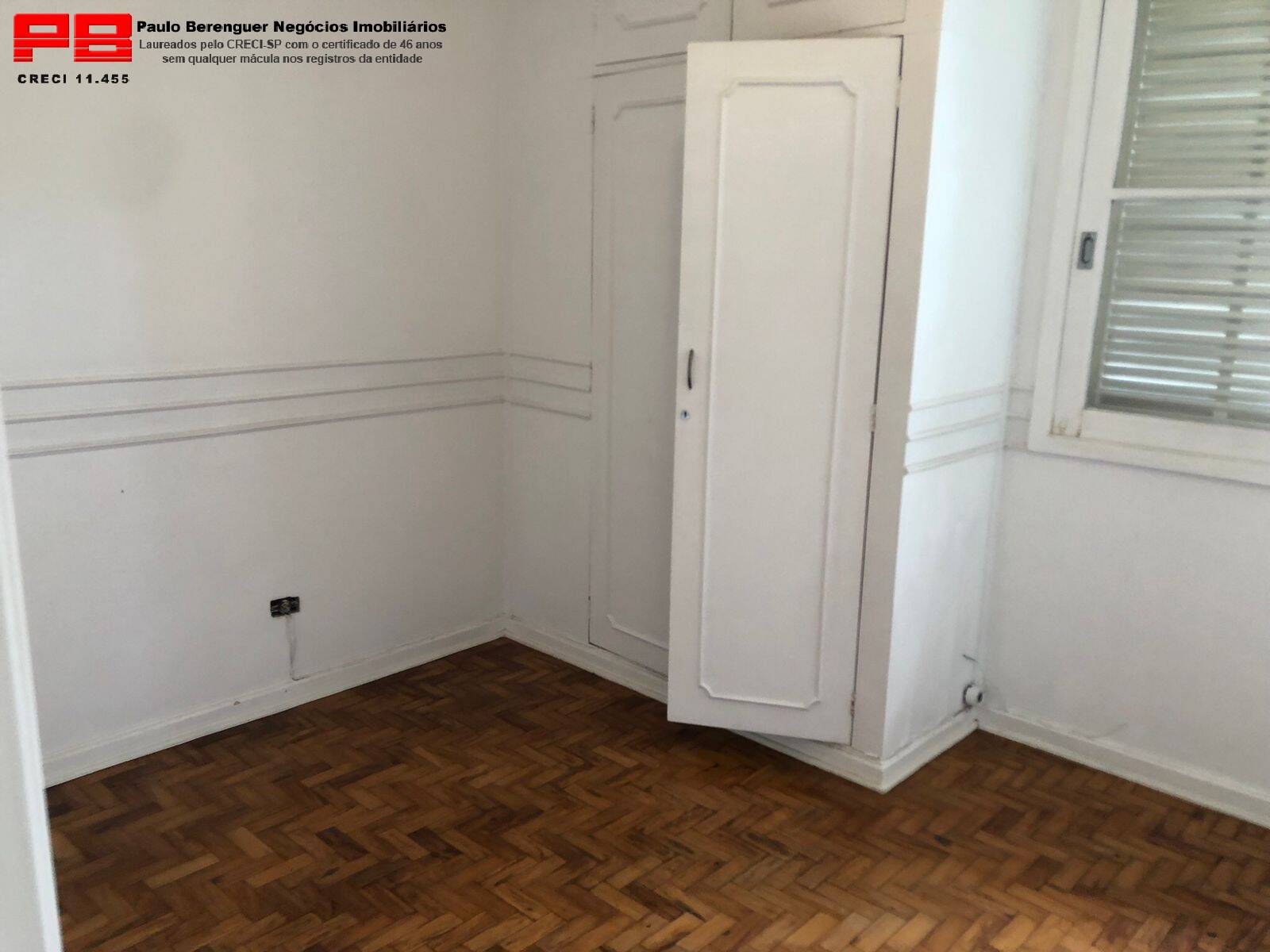 Casa à venda com 3 quartos, 200m² - Foto 10