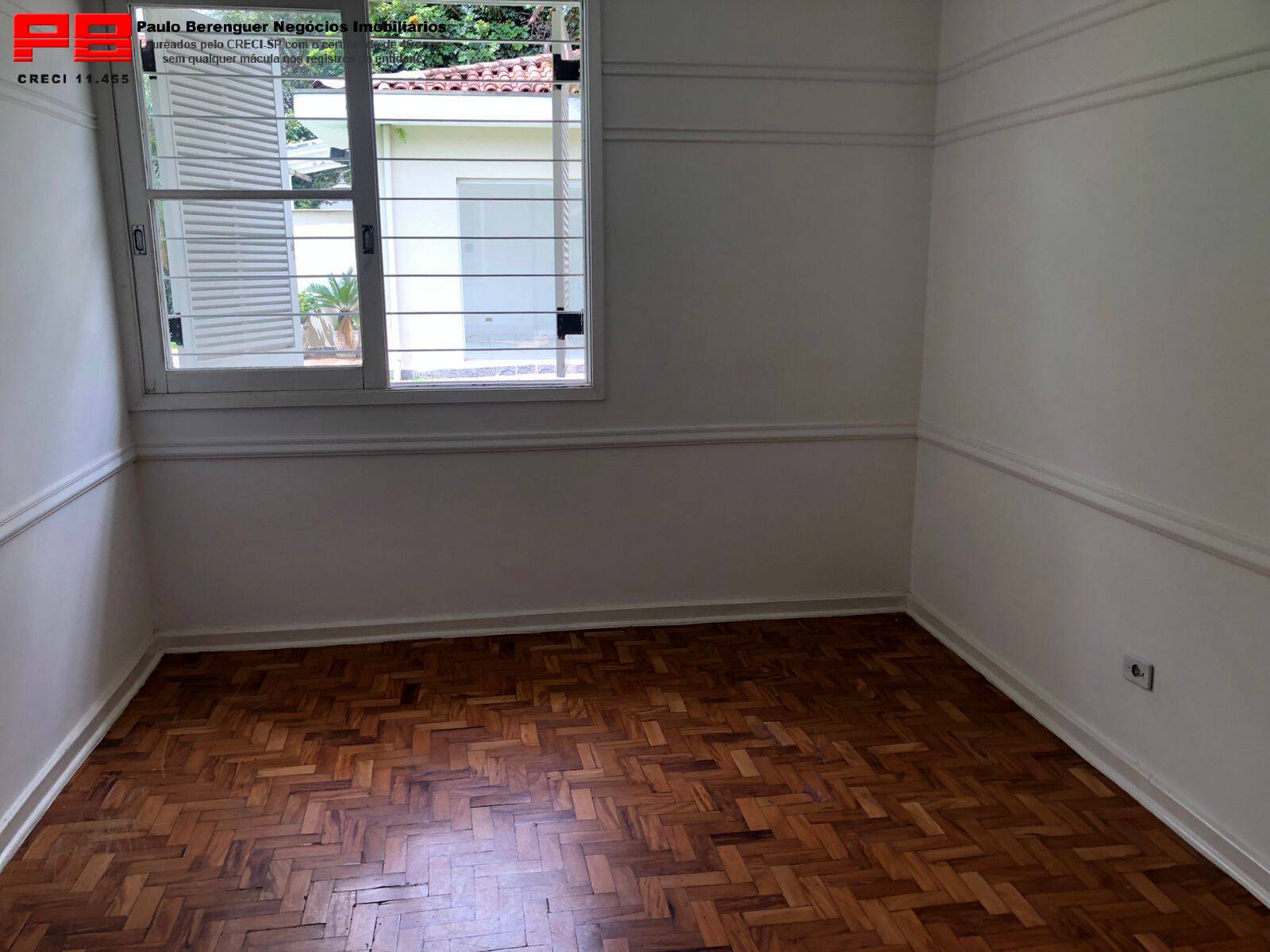 Casa à venda com 3 quartos, 200m² - Foto 14