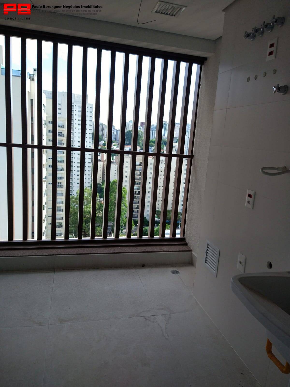 Apartamento à venda com 3 quartos, 165m² - Foto 17