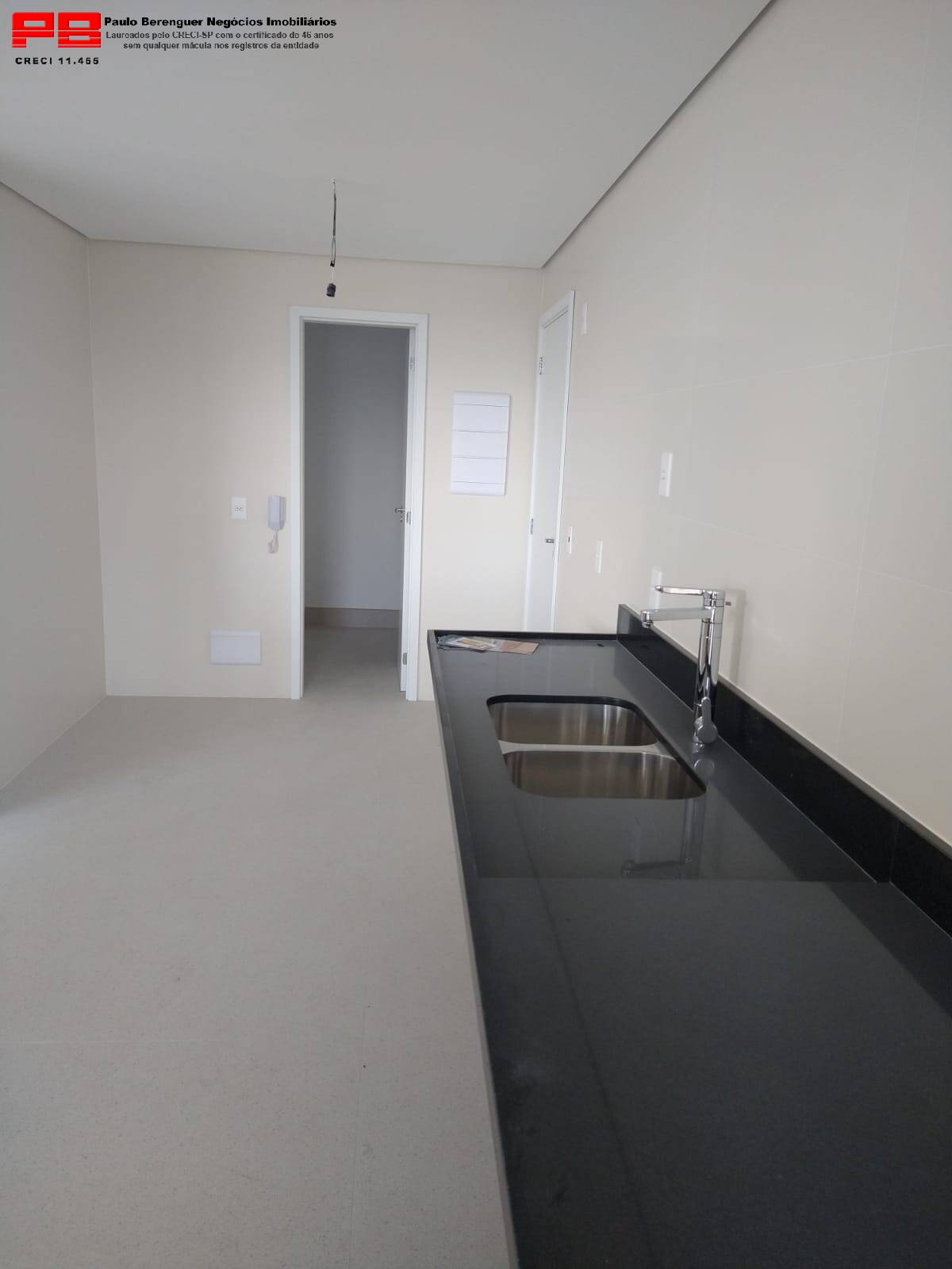 Apartamento à venda com 3 quartos, 165m² - Foto 6