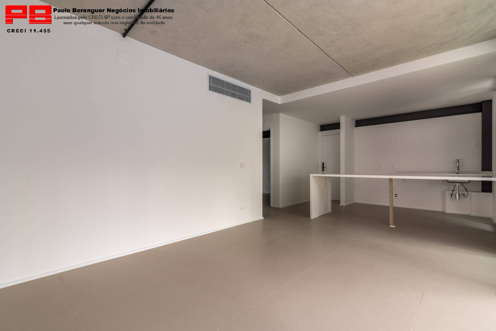 Apartamento à venda com 2 quartos, 77m² - Foto 4