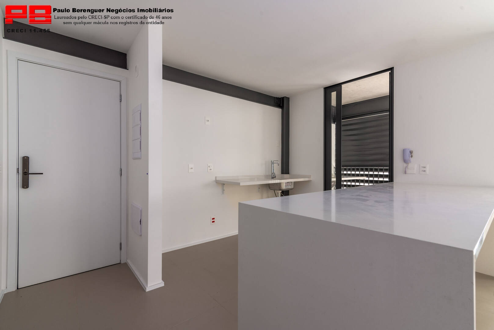 Apartamento à venda com 2 quartos, 77m² - Foto 8