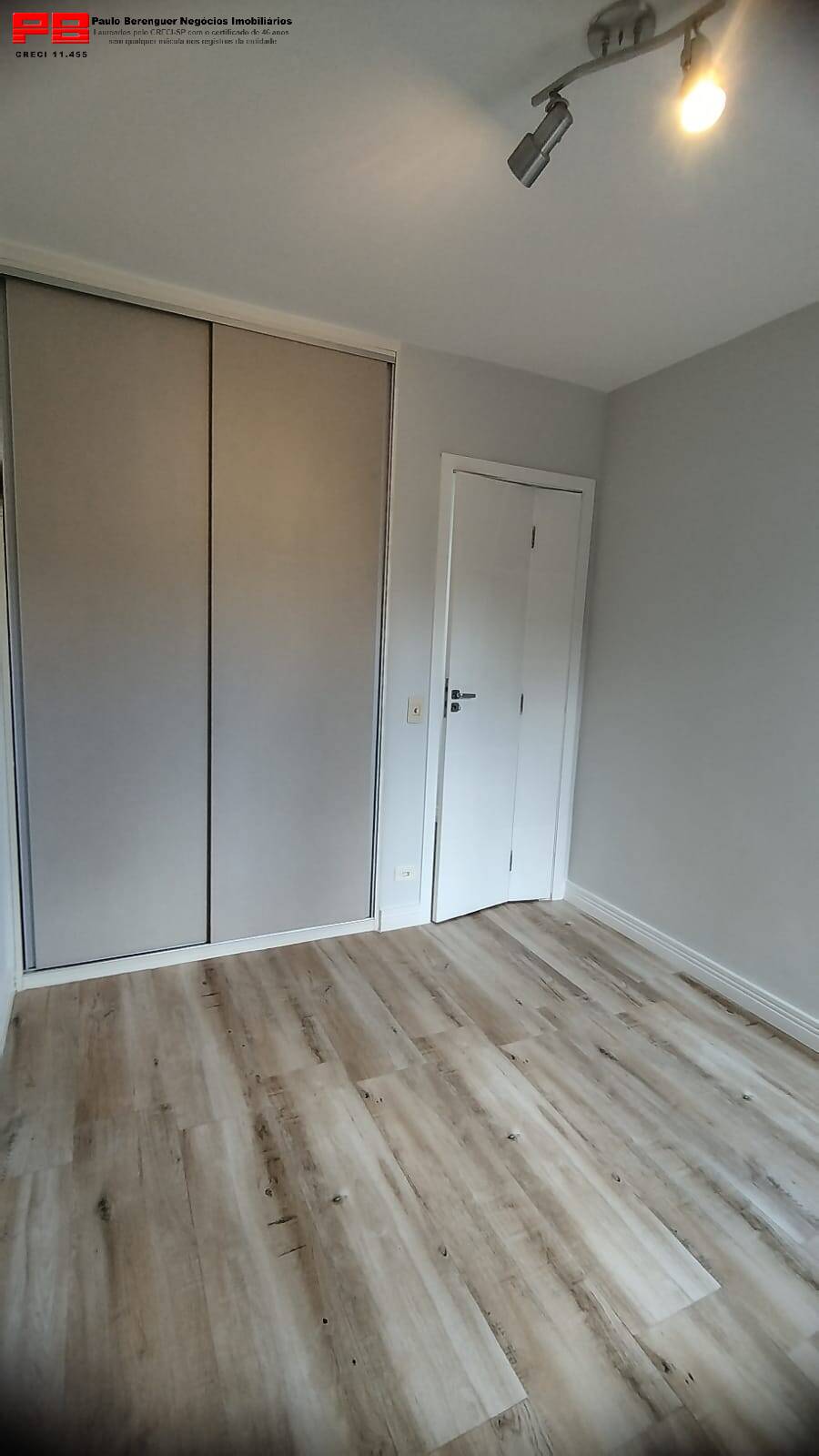 Apartamento à venda com 2 quartos, 65m² - Foto 22