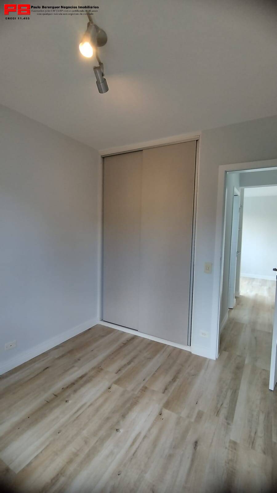 Apartamento à venda com 2 quartos, 65m² - Foto 23