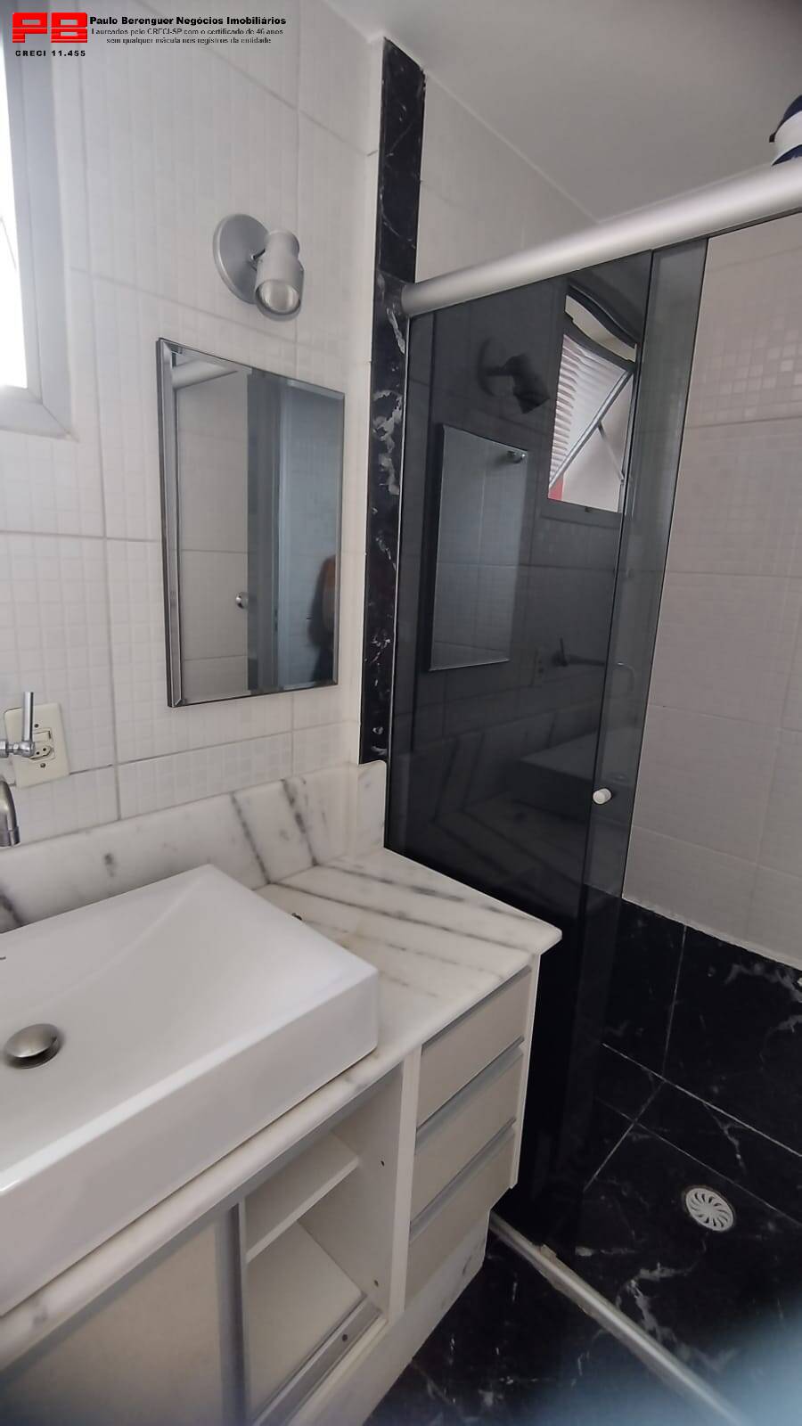 Apartamento à venda com 2 quartos, 65m² - Foto 27