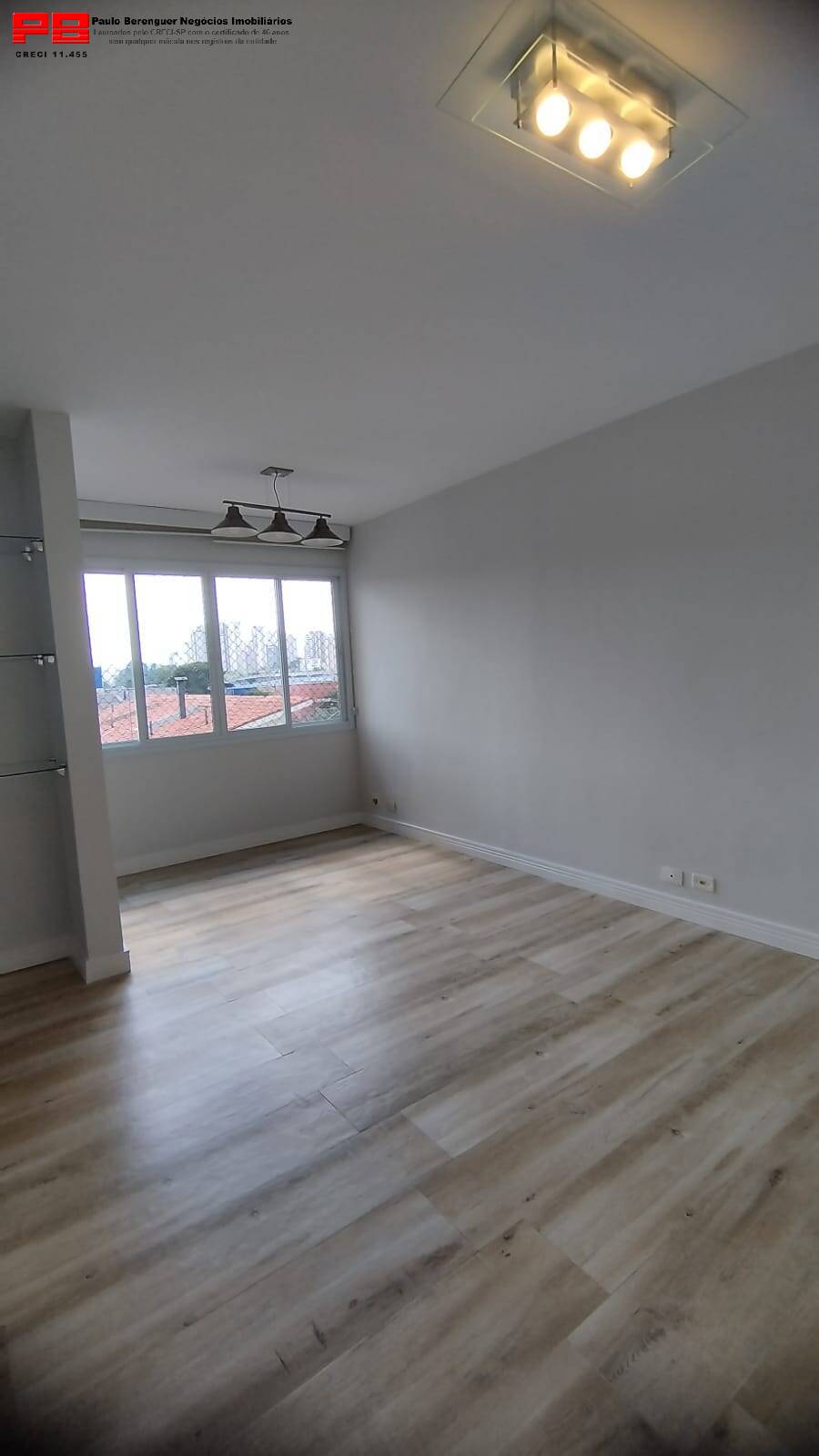 Apartamento à venda com 2 quartos, 65m² - Foto 1