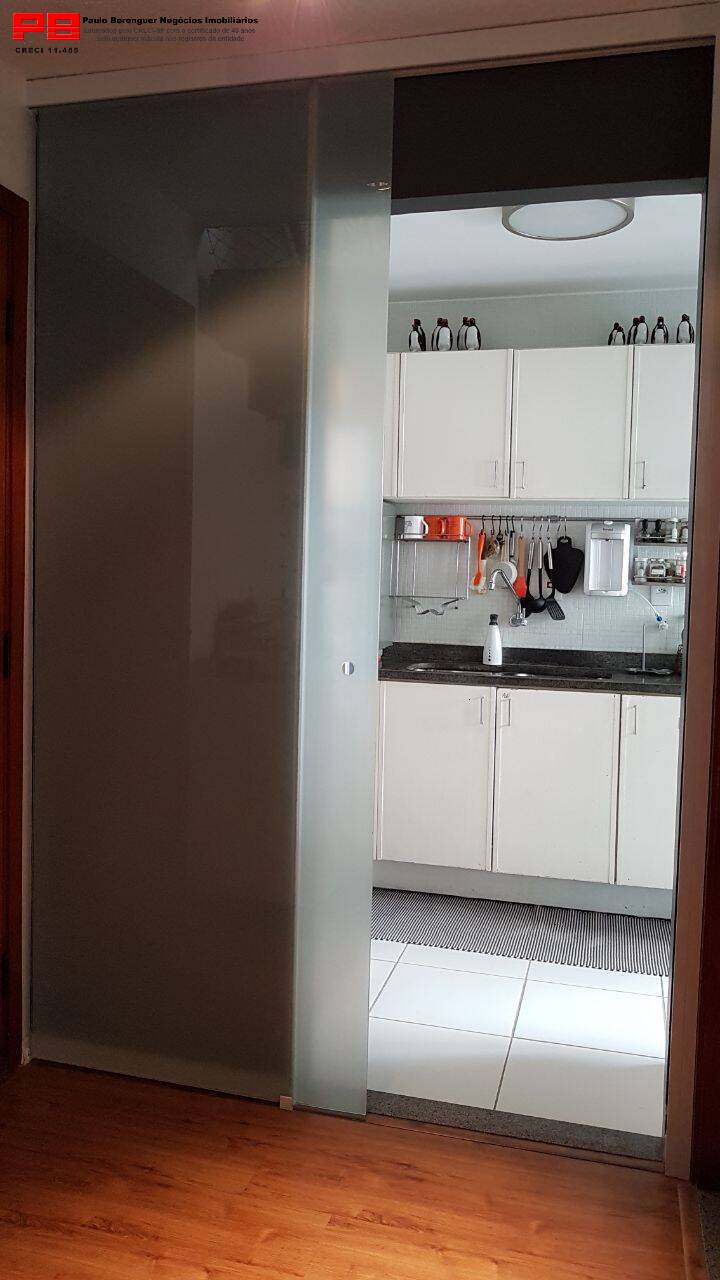 Apartamento à venda com 2 quartos, 65m² - Foto 10