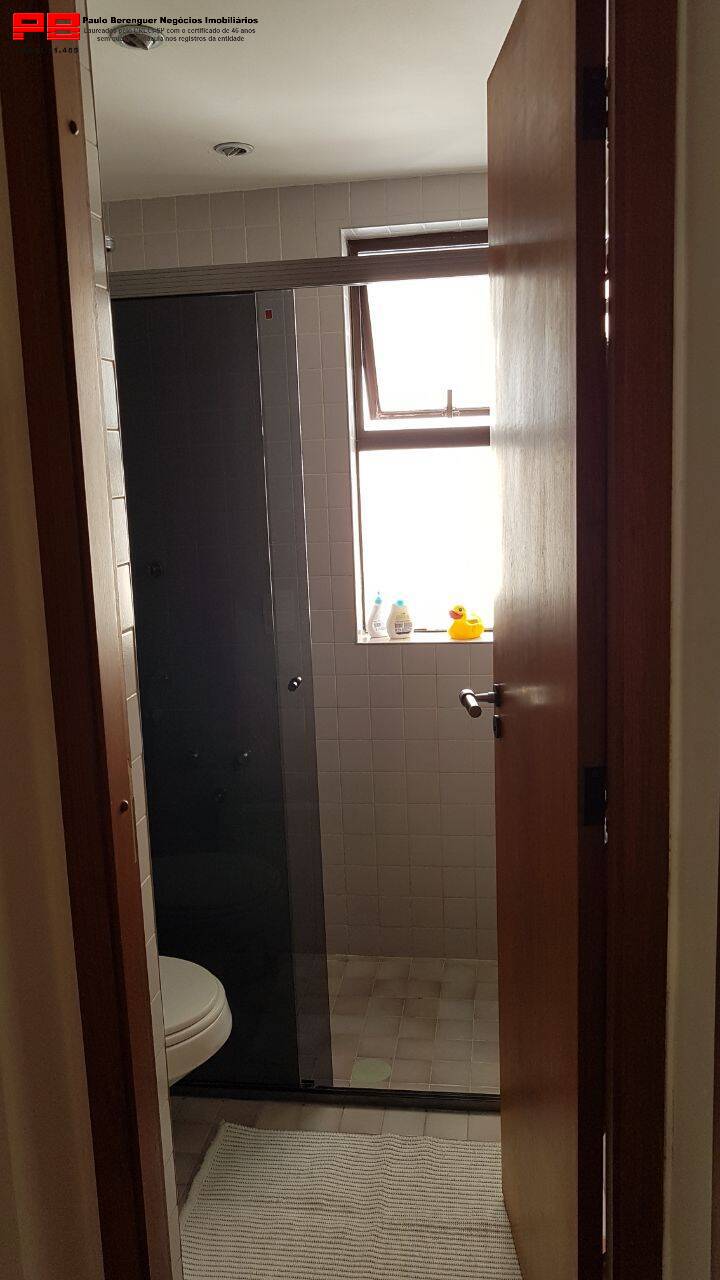 Apartamento à venda com 2 quartos, 65m² - Foto 26