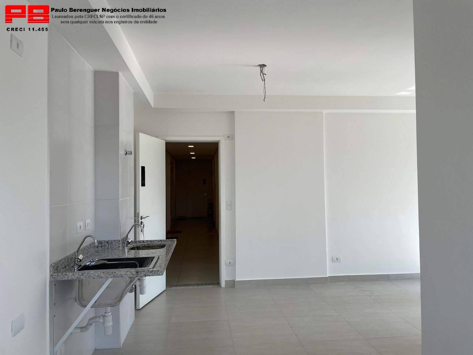 Apartamento à venda com 1 quarto, 49m² - Foto 1