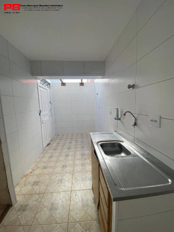 Sobrado para alugar com 3 quartos, 120m² - Foto 6