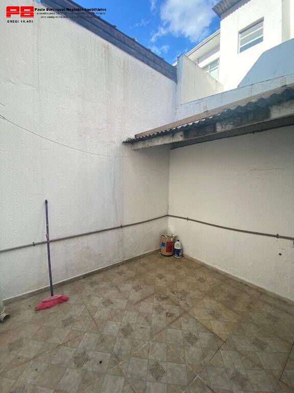 Sobrado para alugar com 3 quartos, 120m² - Foto 12