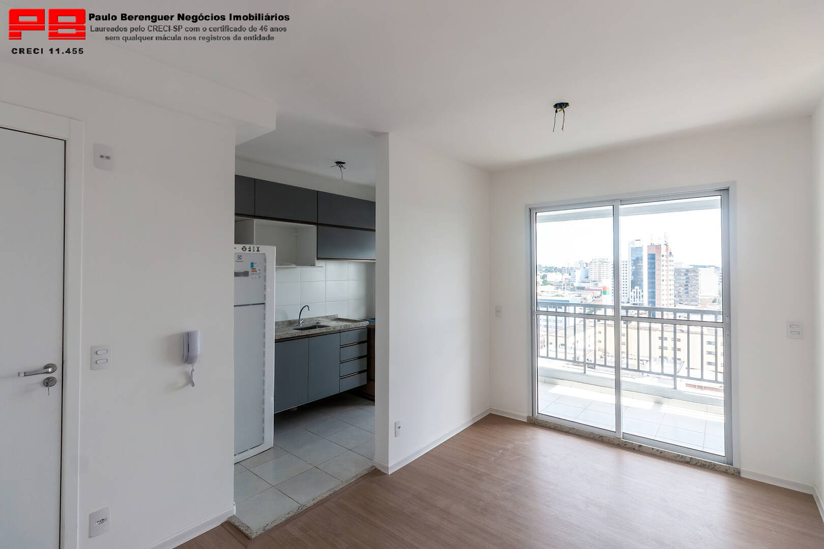 Apartamento à venda com 2 quartos, 45m² - Foto 5