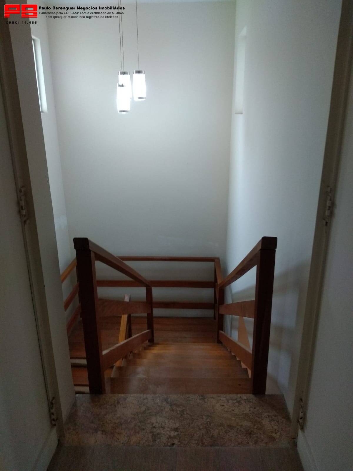 Casa para alugar com 4 quartos, 252m² - Foto 16