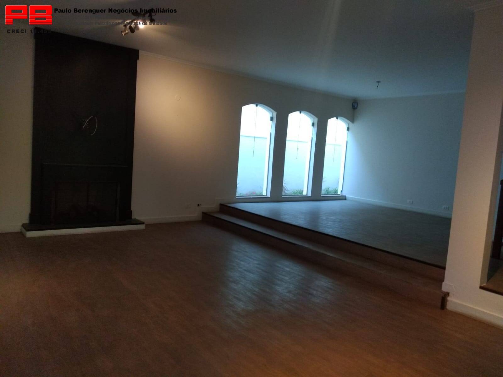 Casa para alugar com 4 quartos, 252m² - Foto 37