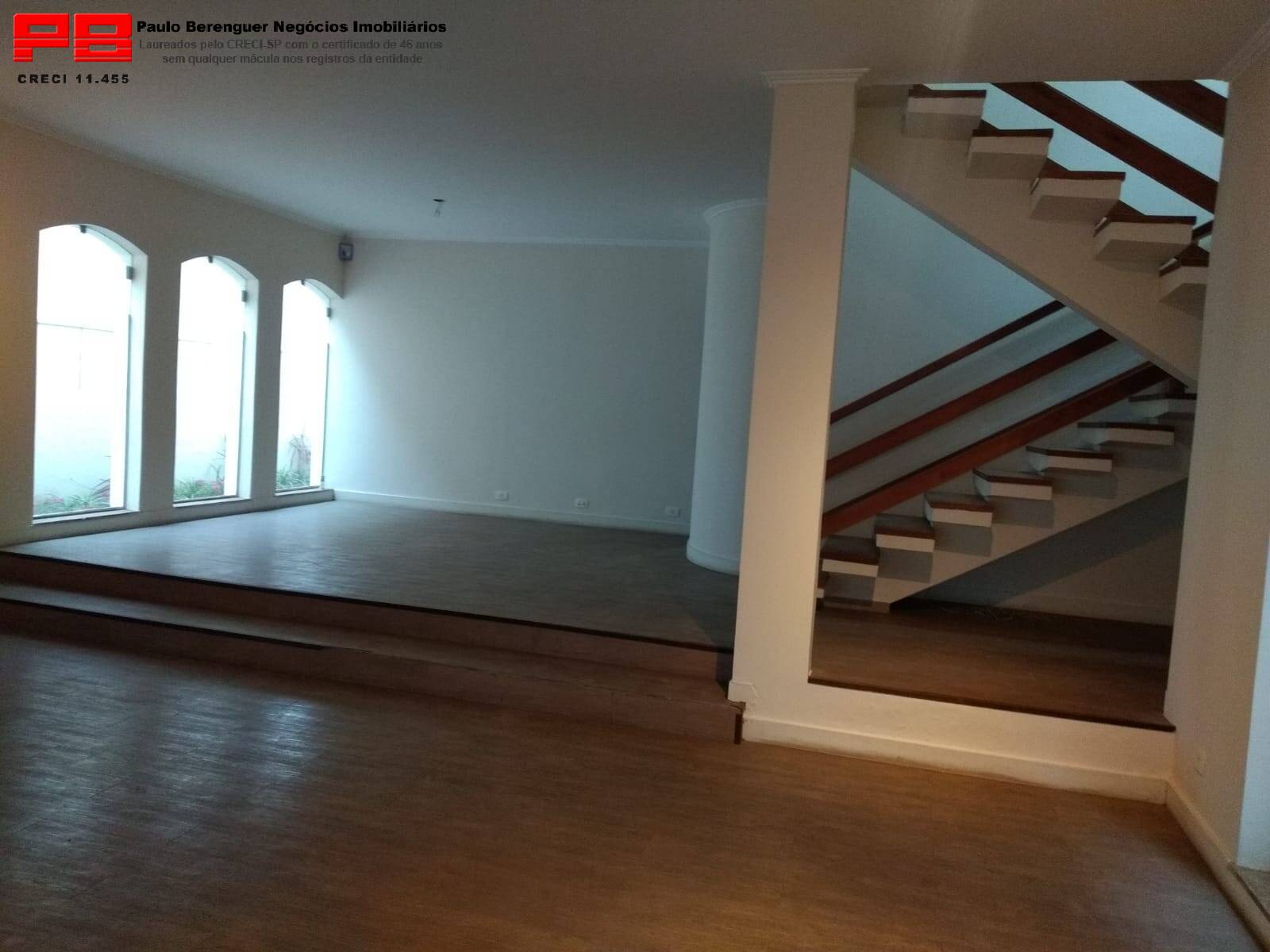 Casa para alugar com 4 quartos, 252m² - Foto 39