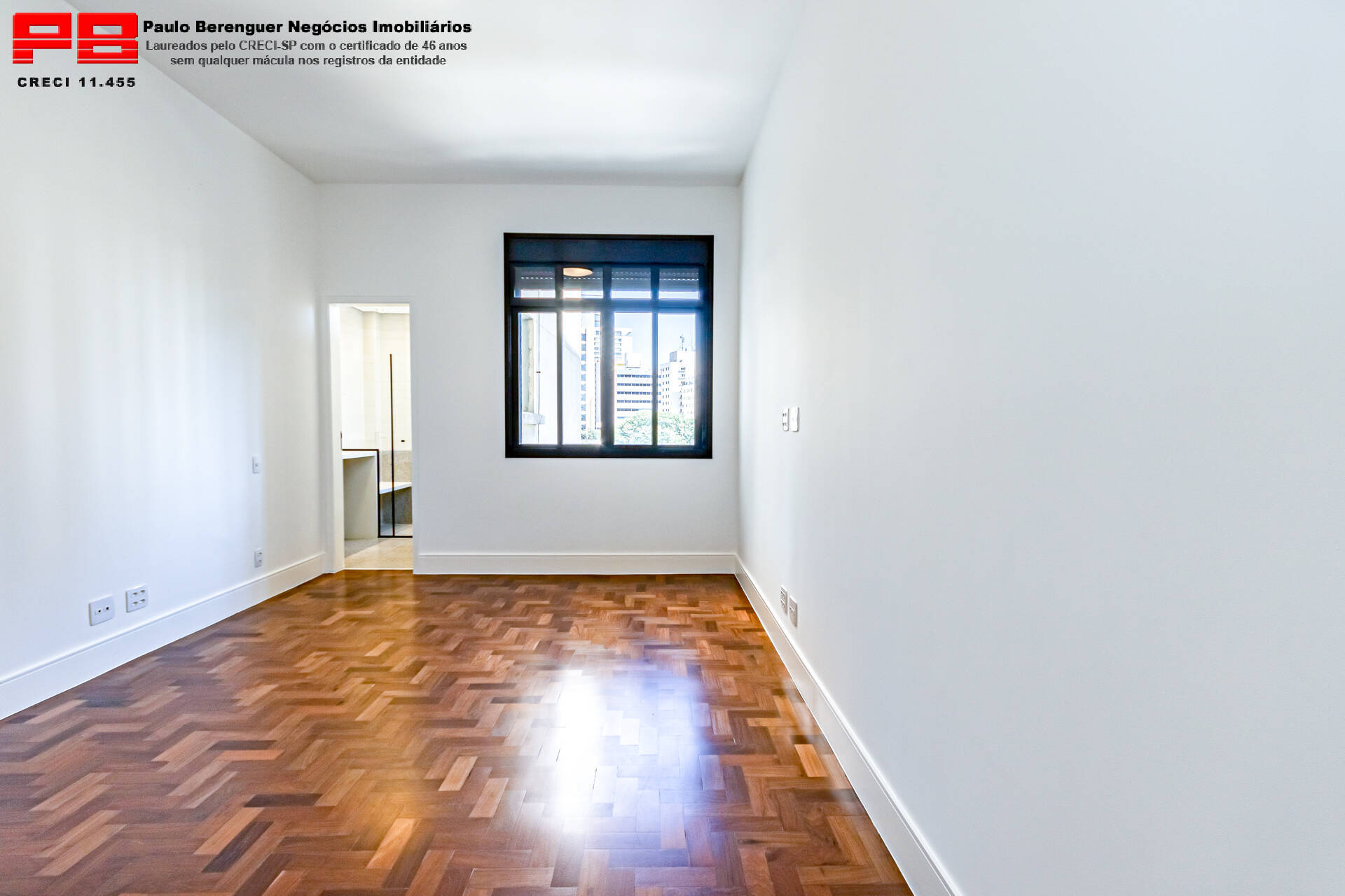 Apartamento à venda com 3 quartos, 212m² - Foto 23