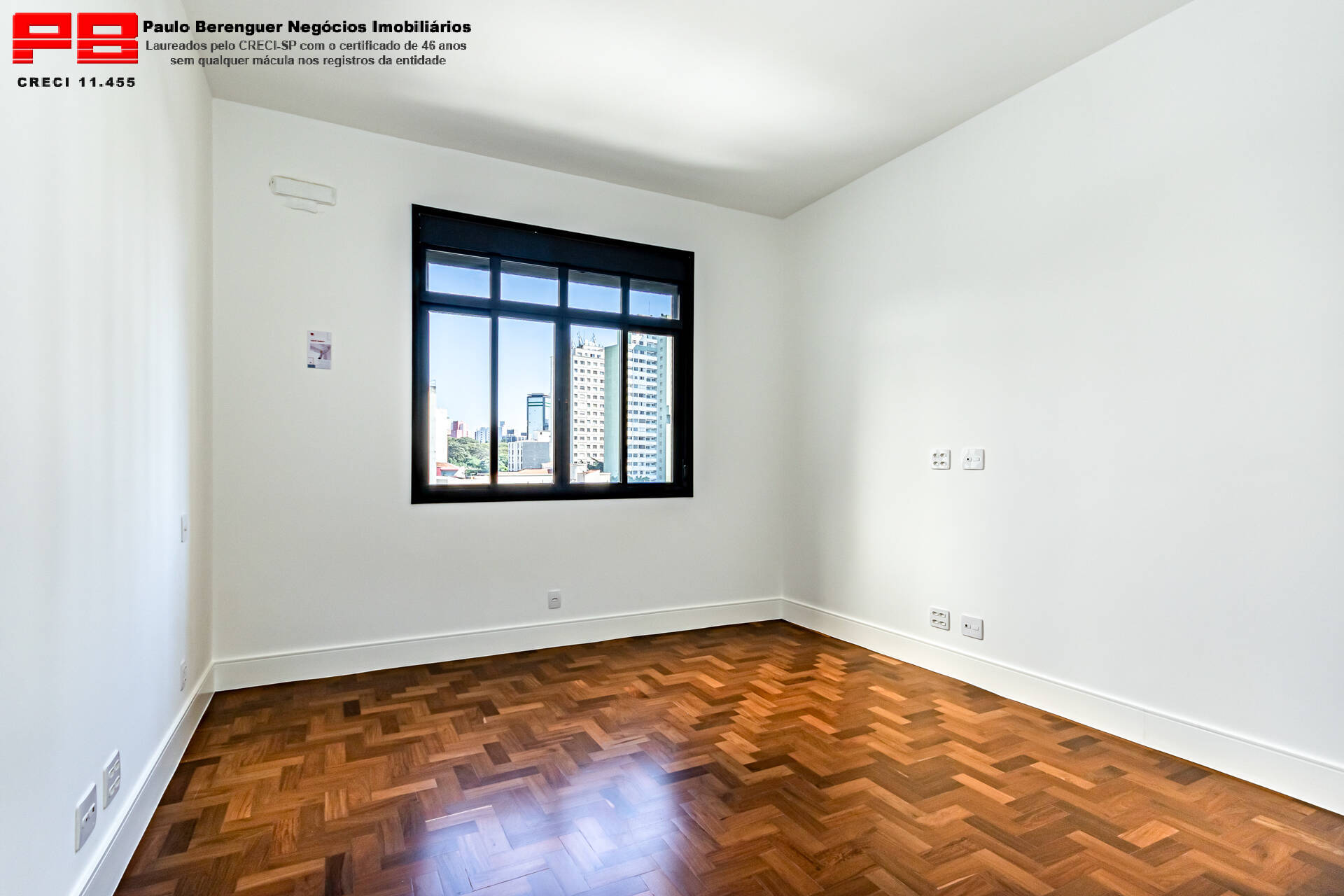 Apartamento à venda com 3 quartos, 212m² - Foto 26