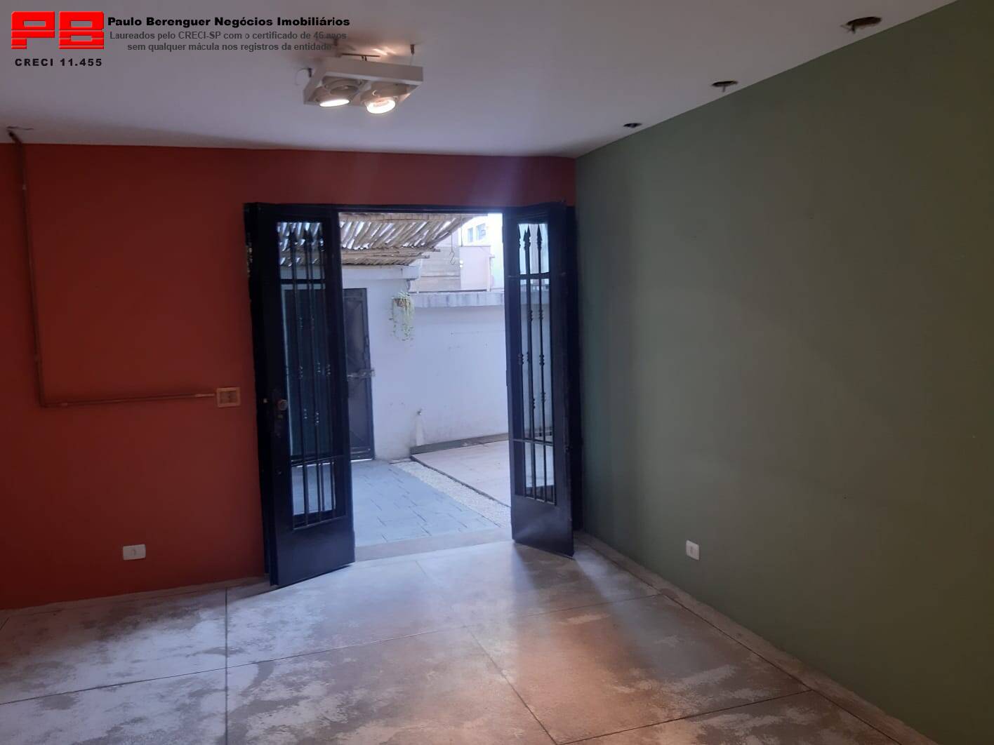 Prédio Inteiro para alugar, 350m² - Foto 2