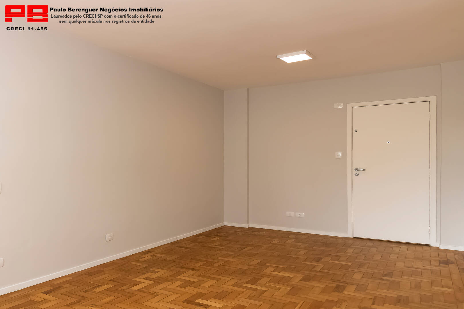 Apartamento à venda com 1 quarto, 32m² - Foto 9